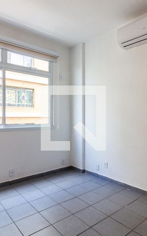 Apartamento para alugar com 45m², 1 quarto e sem vaga Apartamento para alugar com 45m², 1 quarto e sem vagaSala