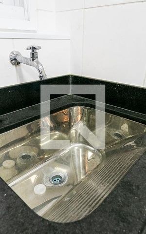 Apartamento para alugar com 206m², 4 quartos e 4 vagasÁrea de Serviço - Tanque