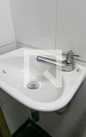 Apartamento para alugar com 206m², 4 quartos e 4 vagasÁrea de Serviço - Banheiro