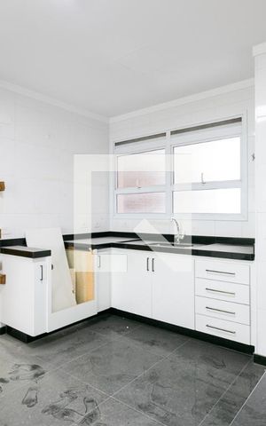 Apartamento para alugar com 206m², 4 quartos e 4 vagasCozinha