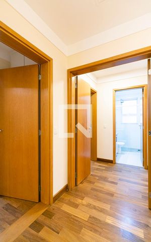 Apartamento para alugar com 206m², 4 quartos e 4 vagasCorredor