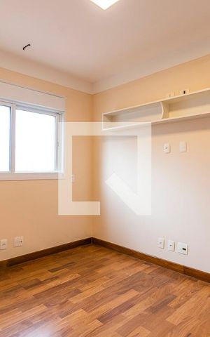 Apartamento para alugar com 206m², 4 quartos e 4 vagasQuarto 3