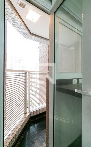 Apartamento para alugar com 206m², 4 quartos e 4 vagasÁrea de Serviço - Varanda