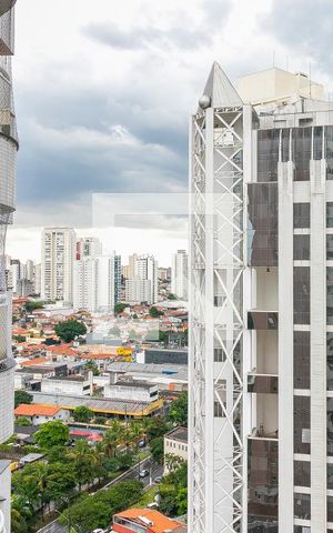 Apartamento para alugar com 206m², 4 quartos e 4 vagasÁrea de Serviço - Vista Varanda 