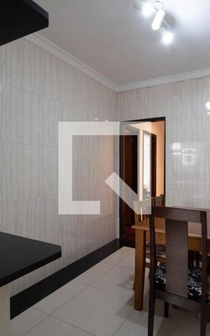 Casa à venda com 180m², 2 quartos e 2 vagasCopa