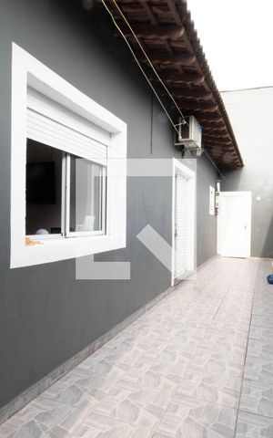 Casa à venda com 180m², 2 quartos e 2 vagasQuintal