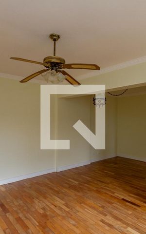 Apartamento à venda com 84m², 3 quartos e 1 vaga Apartamento à venda com 84m², 3 quartos e 1 vagaSala