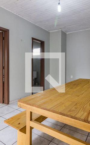 Casa à venda com 200m², 5 quartos e 15 vagas Casa à venda com 200m², 5 quartos e 15 vagasSala
