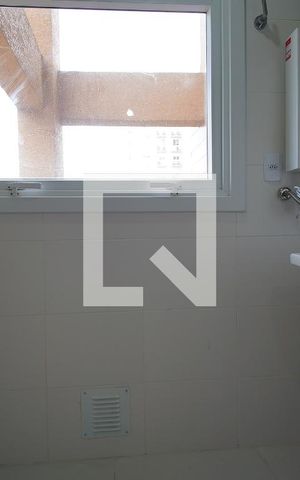 Apartamento para alugar com 72m², 2 quartos e 2 vagasCozinha-Area de serviço 