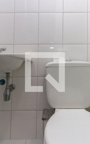 Apartamento à venda com 167m², 3 quartos e 3 vagas Apartamento à venda com 167m², 3 quartos e 3 vagasBanheiro de Serviço