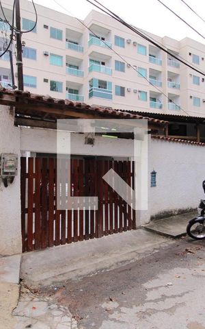Casa à venda com 381m², 6 quartos e 6 vagasFachada