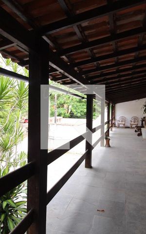Casa à venda com 381m², 6 quartos e 6 vagasVaranda - 2º Andar