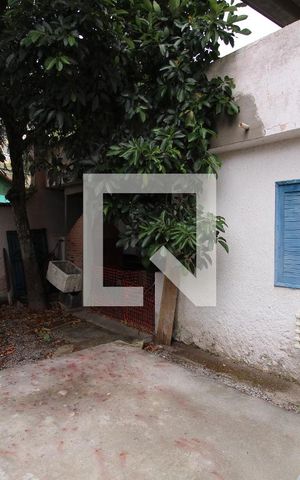 Casa à venda com 381m², 6 quartos e 6 vagasQuintal