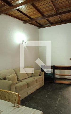 Casa à venda com 381m², 6 quartos e 6 vagasSala - 2º Andar