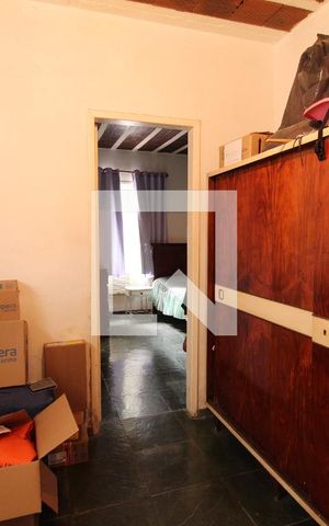 Casa à venda com 381m², 6 quartos e 6 vagasQuarto 2
