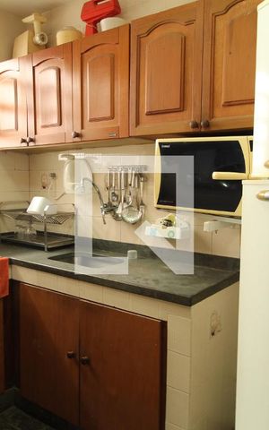 Casa à venda com 381m², 6 quartos e 6 vagasCozinha - 2º Andar