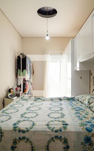 Casa à venda com 402m², 5 quartos e 3 vagas Casa à venda com 402m², 5 quartos e 3 vagasQuarto 2