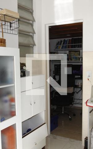 Apartamento para alugar com 90m², 3 quartos e 1 vagaÁrea de Serviço