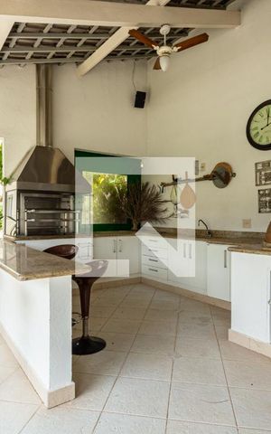 Casa à venda com 690m², 5 quartos e 9 vagas Casa à venda com 690m², 5 quartos e 9 vagasÁrea Gourmet
