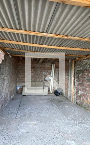 Casa à venda com 132m², 2 quartos e 1 vagaGaragem