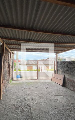 Casa à venda com 132m², 2 quartos e 1 vagaGaragem