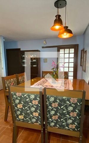 Casa à venda com 132m², 2 quartos e 1 vagaSala de Jantar