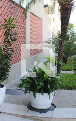 Apartamento à venda com 85m², 3 quartos e 1 vagaEntrada