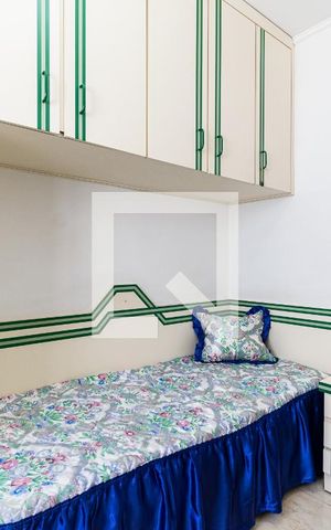 Casa à venda com 171m², 3 quartos e 3 vagas Casa à venda com 171m², 3 quartos e 3 vagasQuarto 3
