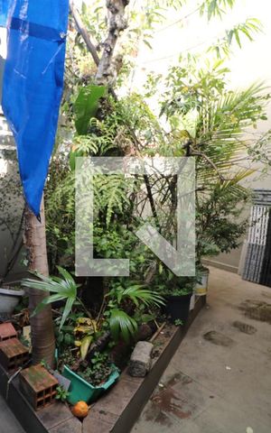Casa à venda com 210m², 3 quartos e 4 vagasQuintal