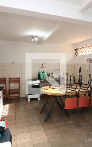 Casa à venda com 210m², 3 quartos e 4 vagasArea gourmet