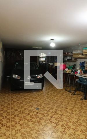 Casa à venda com 210m², 3 quartos e 4 vagasGaragem