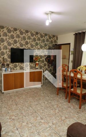 Casa à venda com 210m², 3 quartos e 4 vagasSala 2