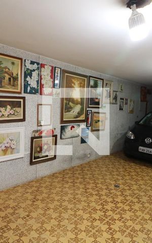 Casa à venda com 210m², 3 quartos e 4 vagasGaragem