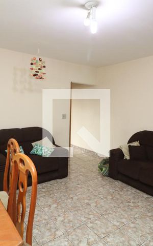 Casa à venda com 210m², 3 quartos e 4 vagasSala 2
