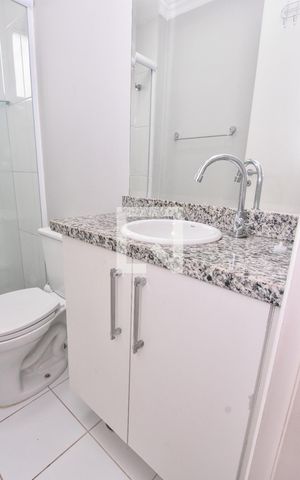 Apartamento à venda com 67m², 3 quartos e 1 vaga Apartamento à venda com 67m², 3 quartos e 1 vagaBanheiro