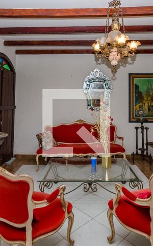 Casa à venda com 180m², 3 quartos e 1 vaga Casa à venda com 180m², 3 quartos e 1 vagaSala 1