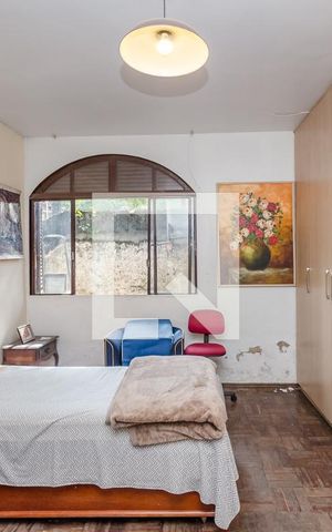 Casa à venda com 180m², 3 quartos e 1 vaga Casa à venda com 180m², 3 quartos e 1 vagaSuíte