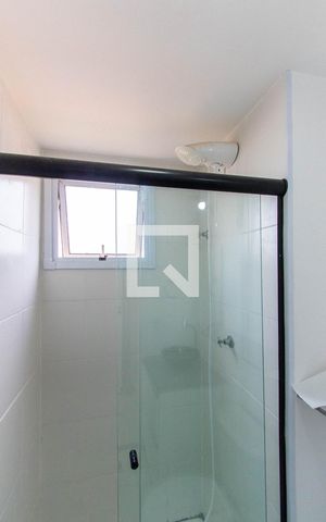 Apartamento para alugar com 72m², 3 quartos e 1 vaga Apartamento para alugar com 72m², 3 quartos e 1 vagaBanheiro da Suíte