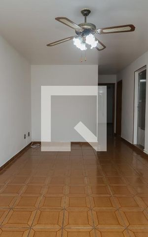 Apartamento à venda com 92m², 2 quartos e sem vagaSala