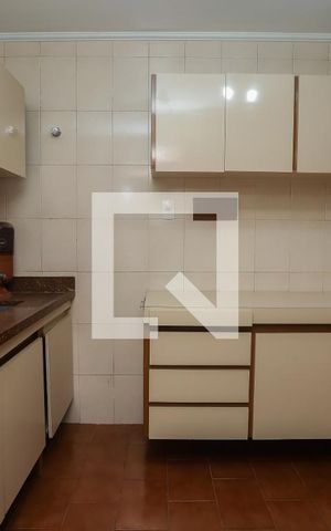 Apartamento à venda com 92m², 2 quartos e sem vagaCozinha