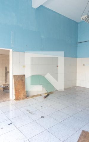 Casa à venda com 366m², 4 quartos e 3 vagas Casa à venda com 366m², 4 quartos e 3 vagasGaragem