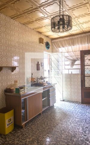 Casa à venda com 366m², 4 quartos e 3 vagas Casa à venda com 366m², 4 quartos e 3 vagasCozinha - casa 1