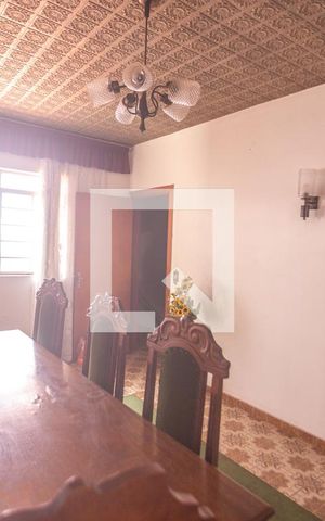 Casa à venda com 366m², 4 quartos e 3 vagas Casa à venda com 366m², 4 quartos e 3 vagasSala de jantar - casa 1