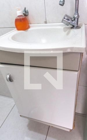 Casa à venda com 366m², 4 quartos e 3 vagas Casa à venda com 366m², 4 quartos e 3 vagasArmário