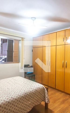 Casa à venda com 366m², 4 quartos e 3 vagas Casa à venda com 366m², 4 quartos e 3 vagasQuarto 1 - casa 2