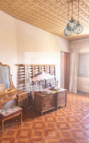 Casa à venda com 366m², 4 quartos e 3 vagas Casa à venda com 366m², 4 quartos e 3 vagasSuíte - casa 1