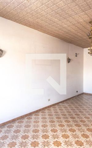 Casa à venda com 366m², 4 quartos e 3 vagas Casa à venda com 366m², 4 quartos e 3 vagasSala de estar - casa 1