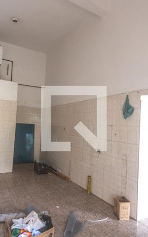 Casa à venda com 366m², 4 quartos e 3 vagas Casa à venda com 366m², 4 quartos e 3 vagasGaragem