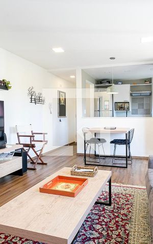 Apartamento para alugar com 50m², 1 quarto e 2 vagas Apartamento para alugar com 50m², 1 quarto e 2 vagasSala