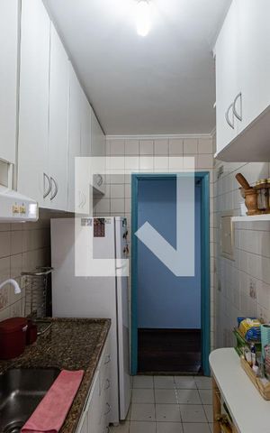Apartamento à venda com 56m², 2 quartos e 1 vaga Apartamento à venda com 56m², 2 quartos e 1 vagaCozinha